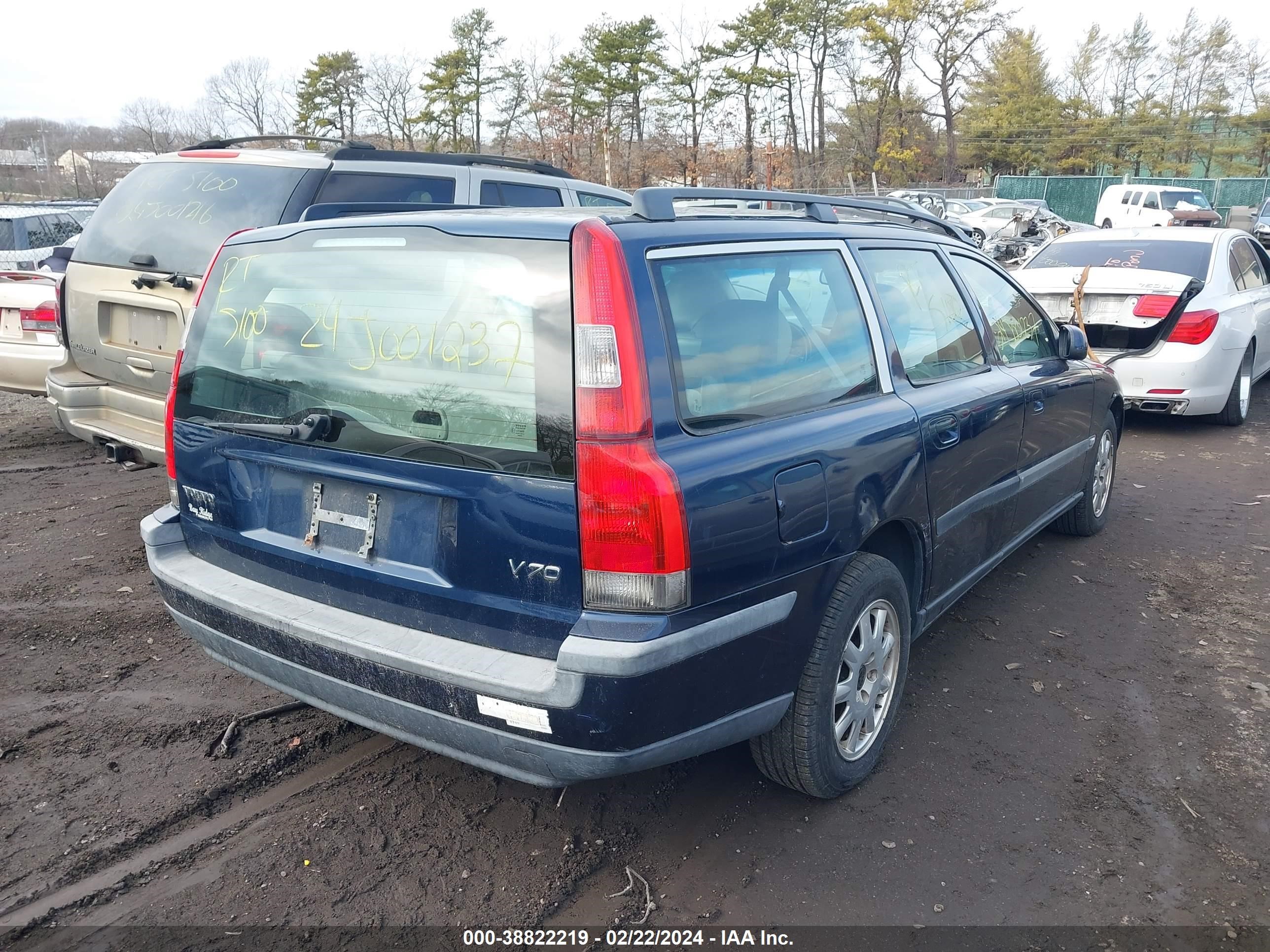 Photo 3 VIN: YV1SW61TX32305298 - VOLVO V70 