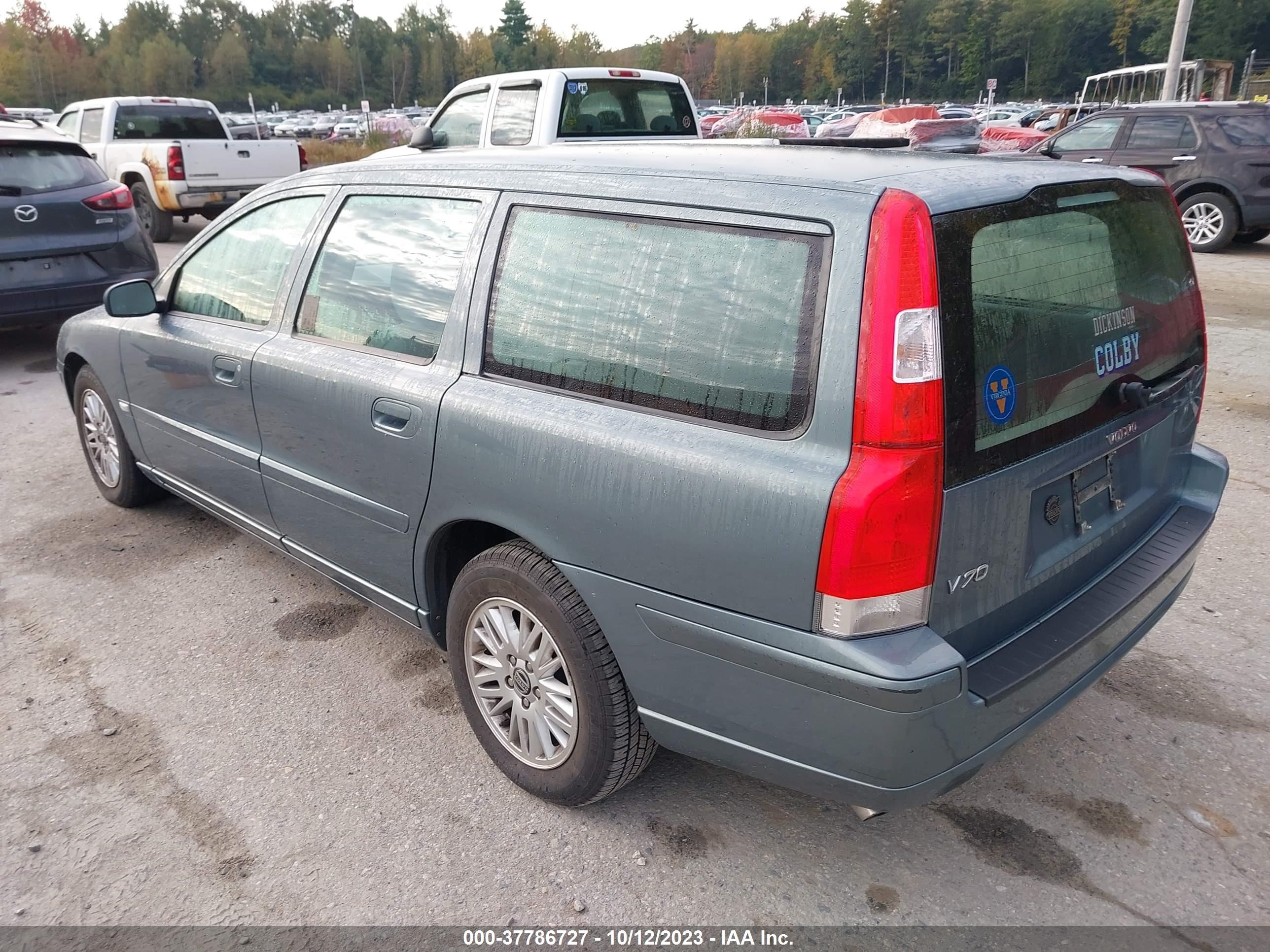 Photo 2 VIN: YV1SW640352511115 - VOLVO V70 