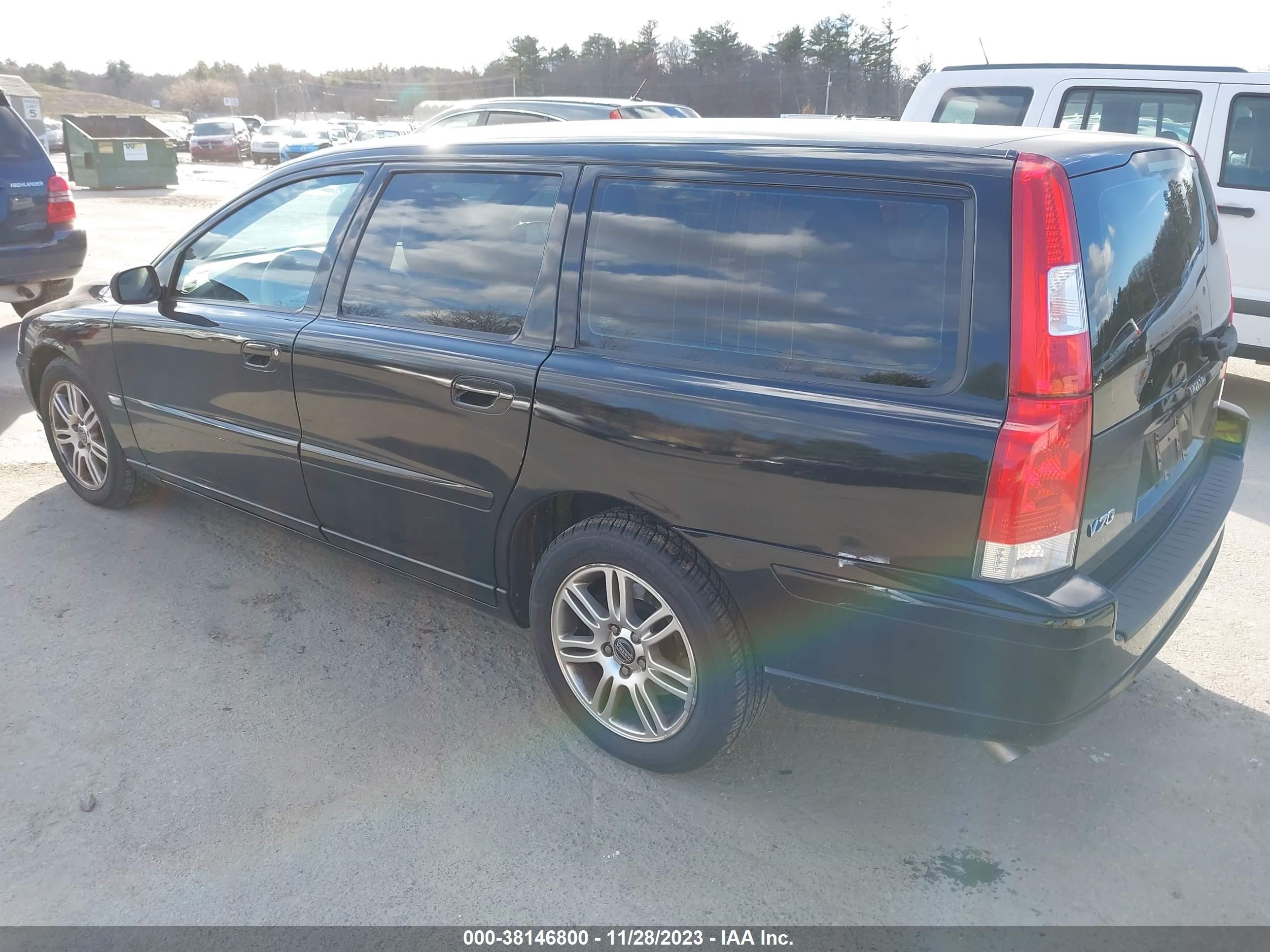 Photo 2 VIN: YV1SW640962561633 - VOLVO V70 