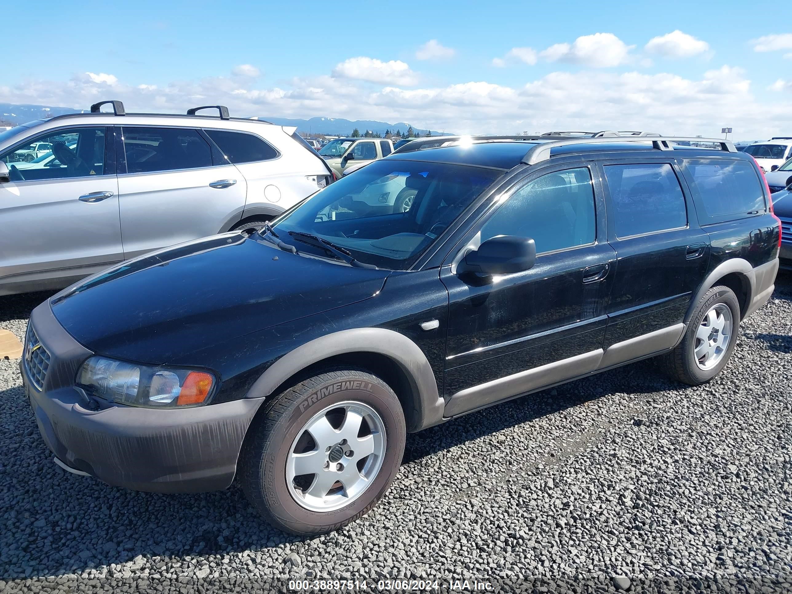 Photo 1 VIN: YV1SZ58D511044777 - VOLVO V70 