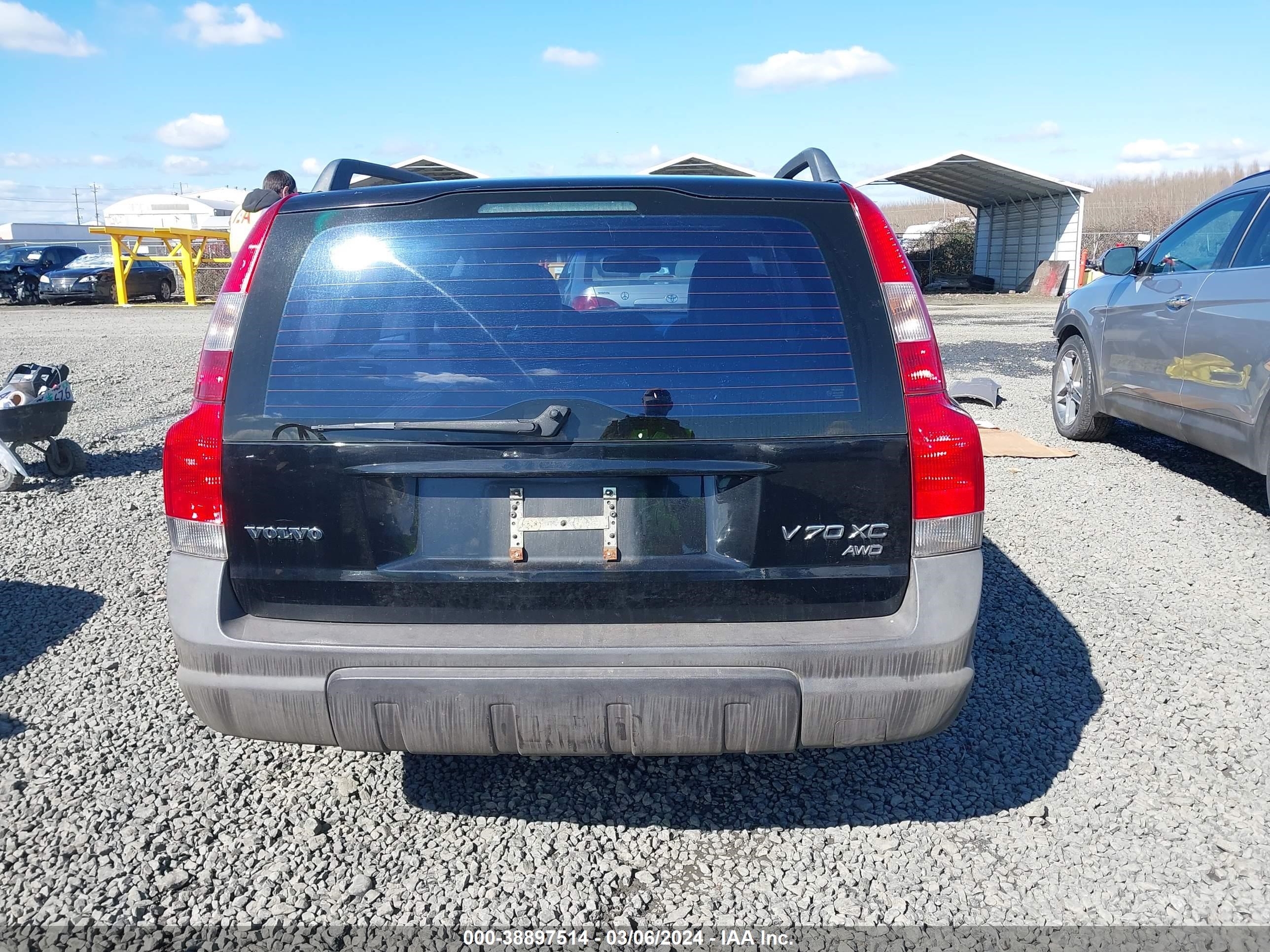 Photo 15 VIN: YV1SZ58D511044777 - VOLVO V70 