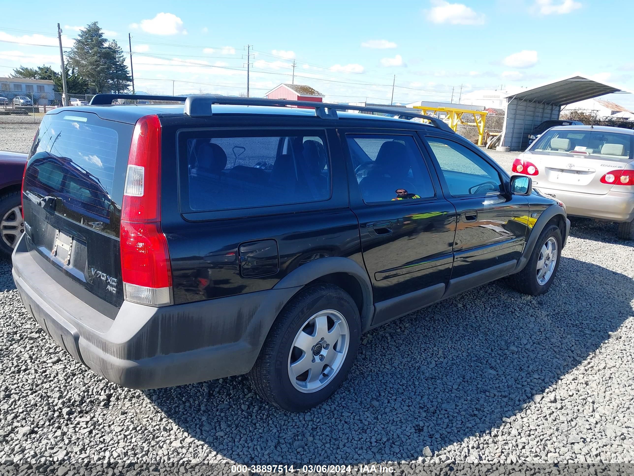 Photo 3 VIN: YV1SZ58D511044777 - VOLVO V70 