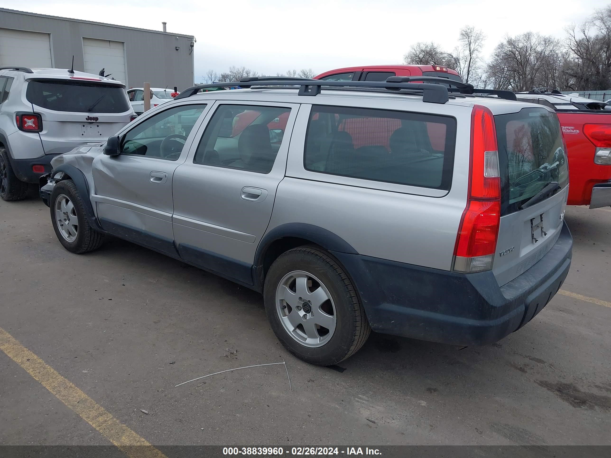 Photo 2 VIN: YV1SZ58D721071366 - VOLVO V70 