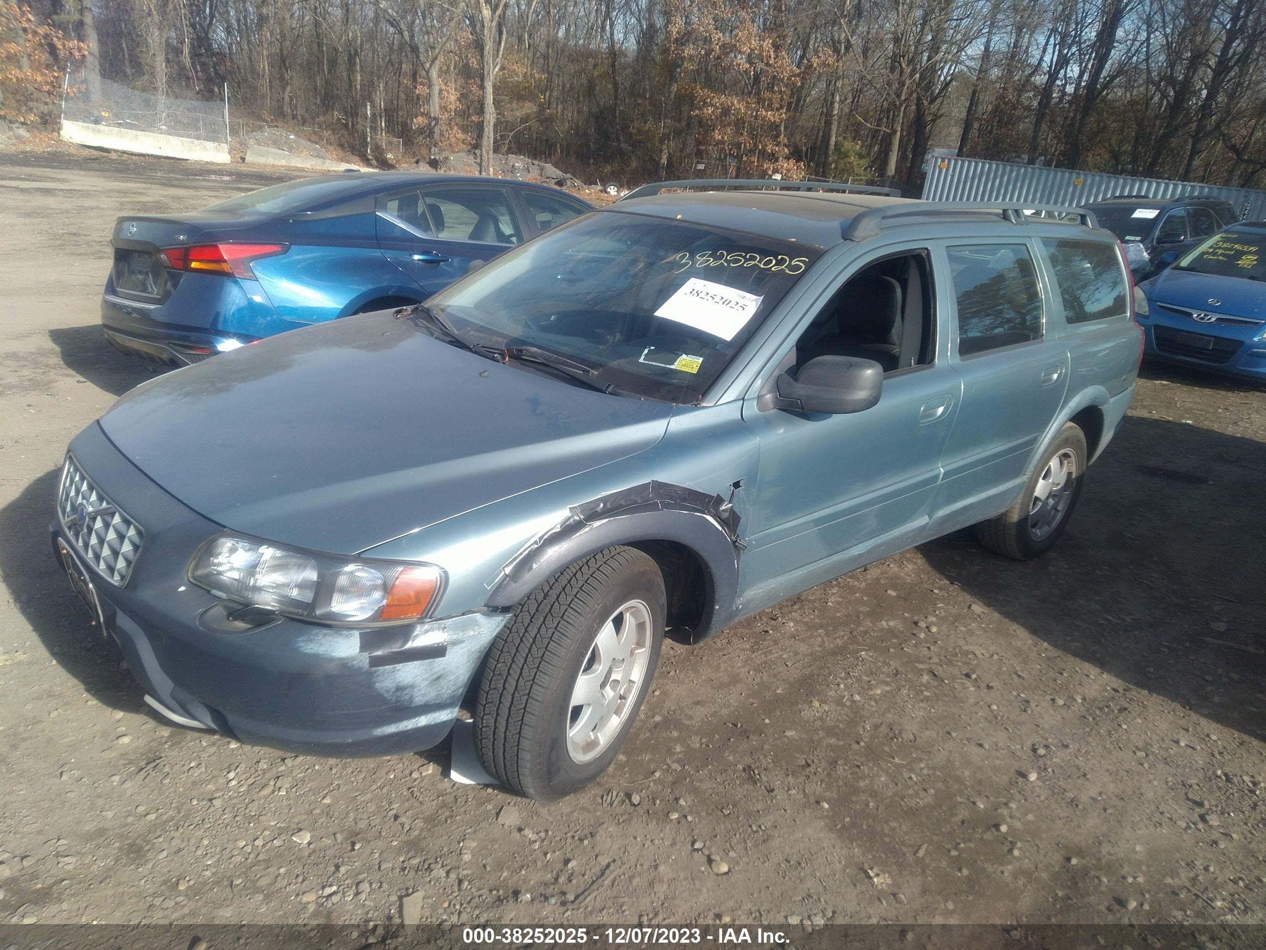 Photo 1 VIN: YV1SZ58D921069571 - VOLVO V70 