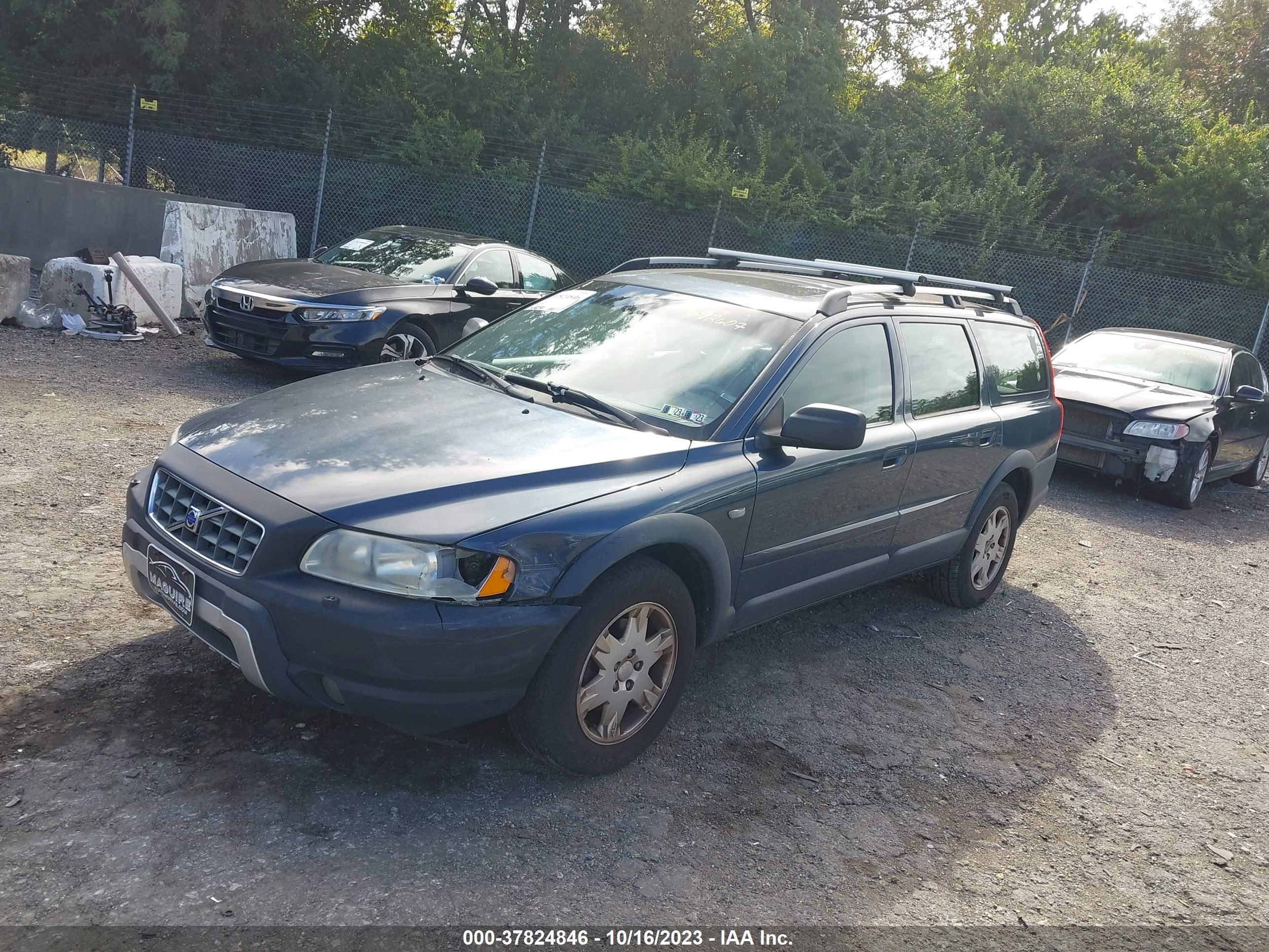 Photo 1 VIN: YV1SZ592351192607 - VOLVO XC70 