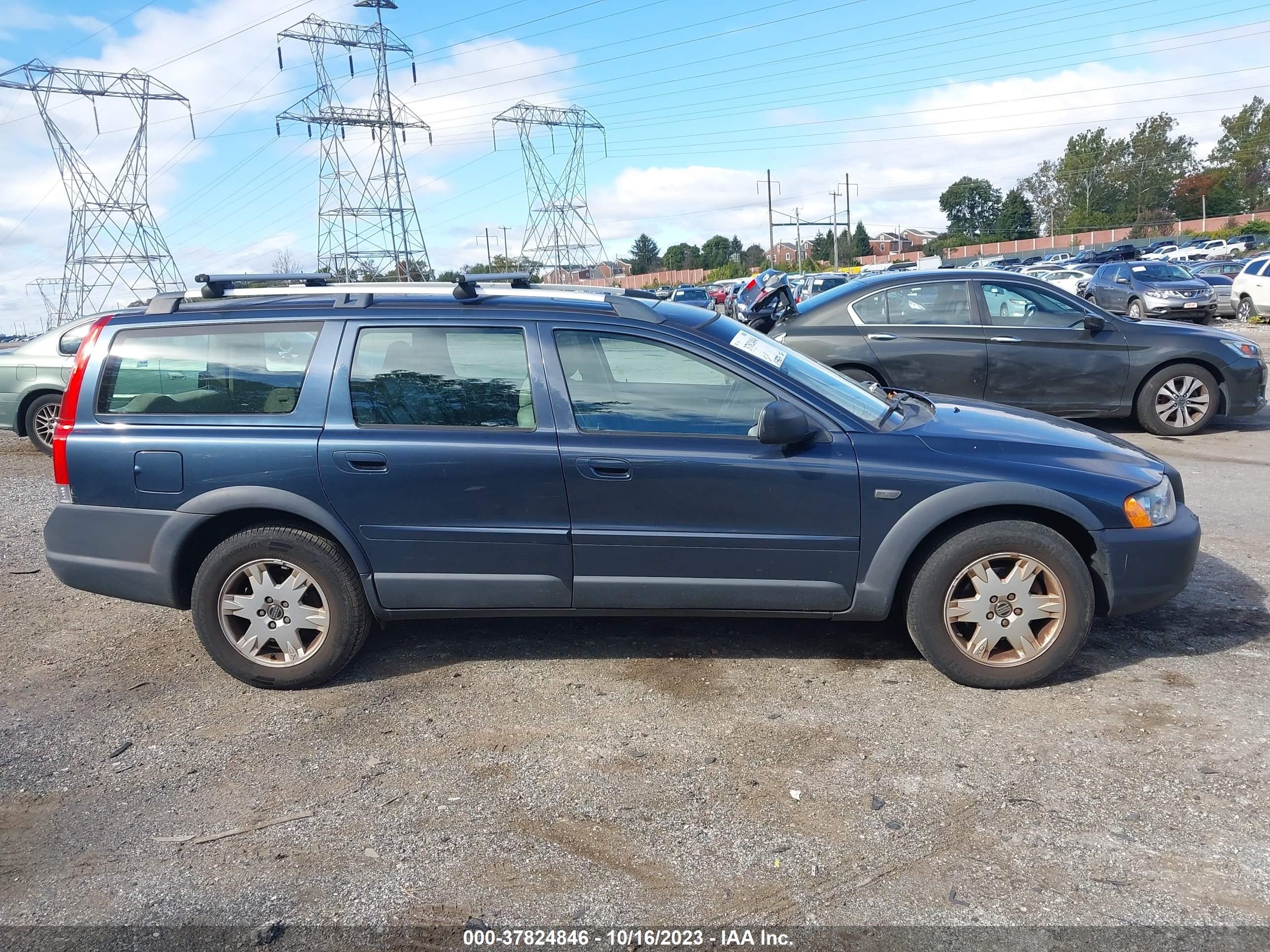 Photo 12 VIN: YV1SZ592351192607 - VOLVO XC70 