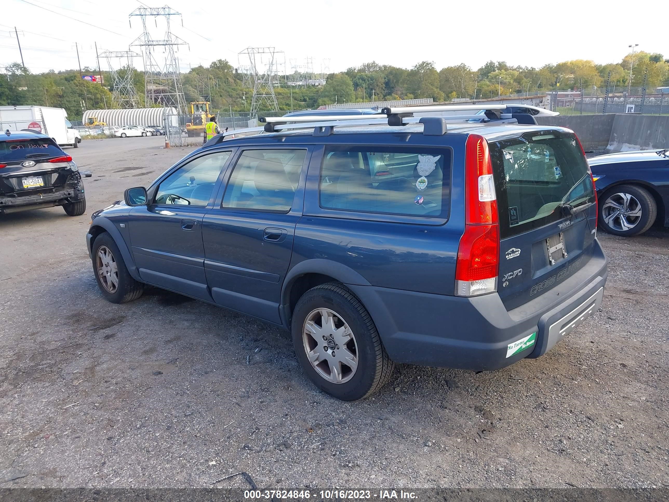 Photo 2 VIN: YV1SZ592351192607 - VOLVO XC70 