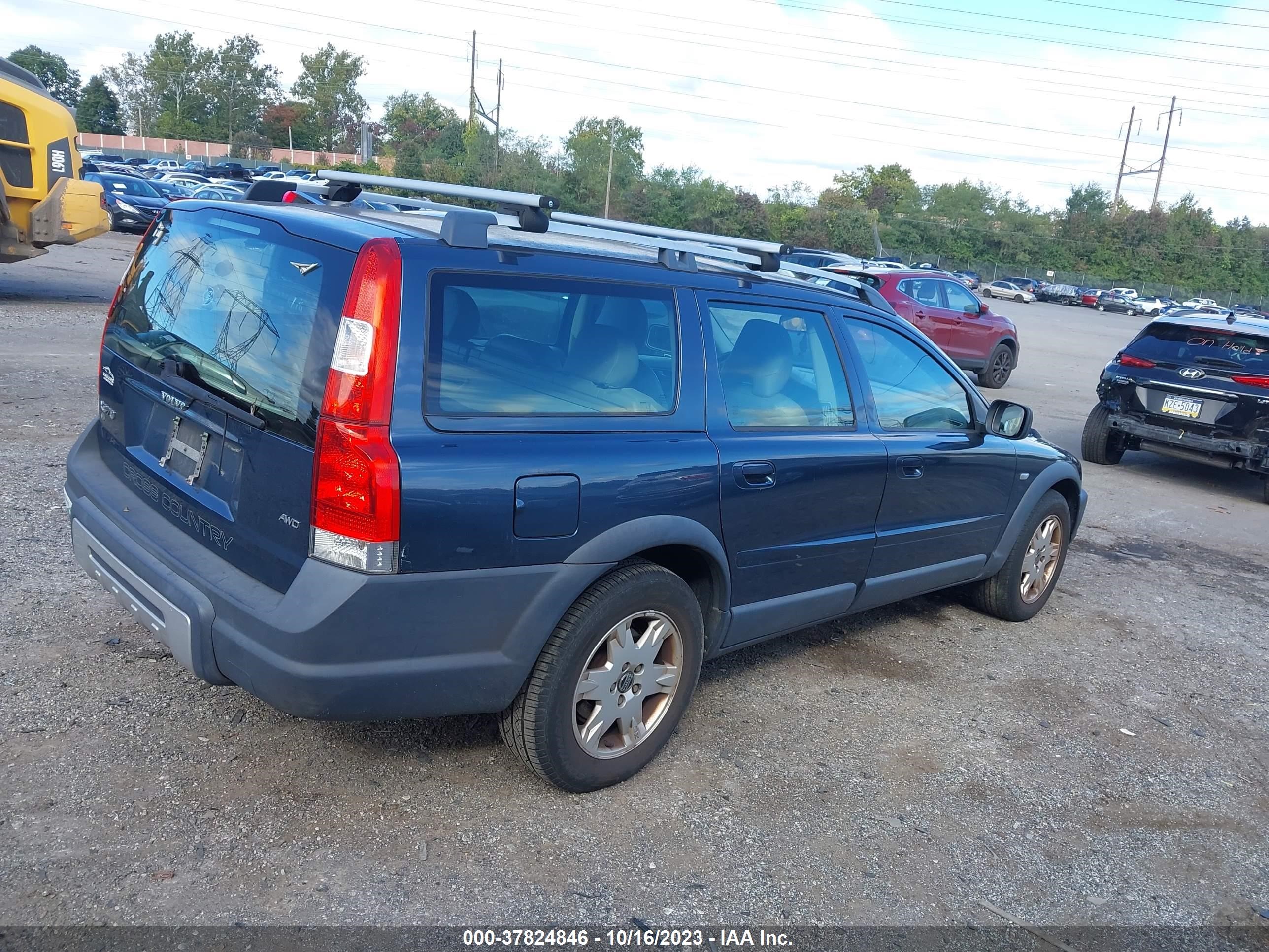 Photo 3 VIN: YV1SZ592351192607 - VOLVO XC70 