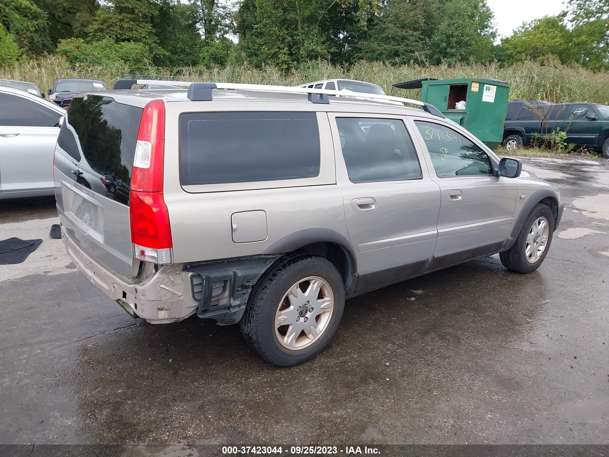 Photo 3 VIN: YV1SZ592351199069 - VOLVO XC70 