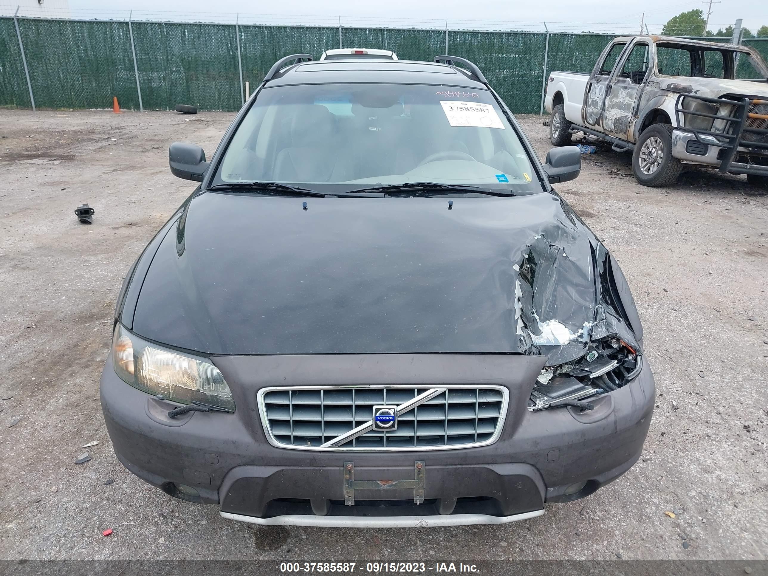 Photo 11 VIN: YV1SZ59H041161107 - VOLVO V70 