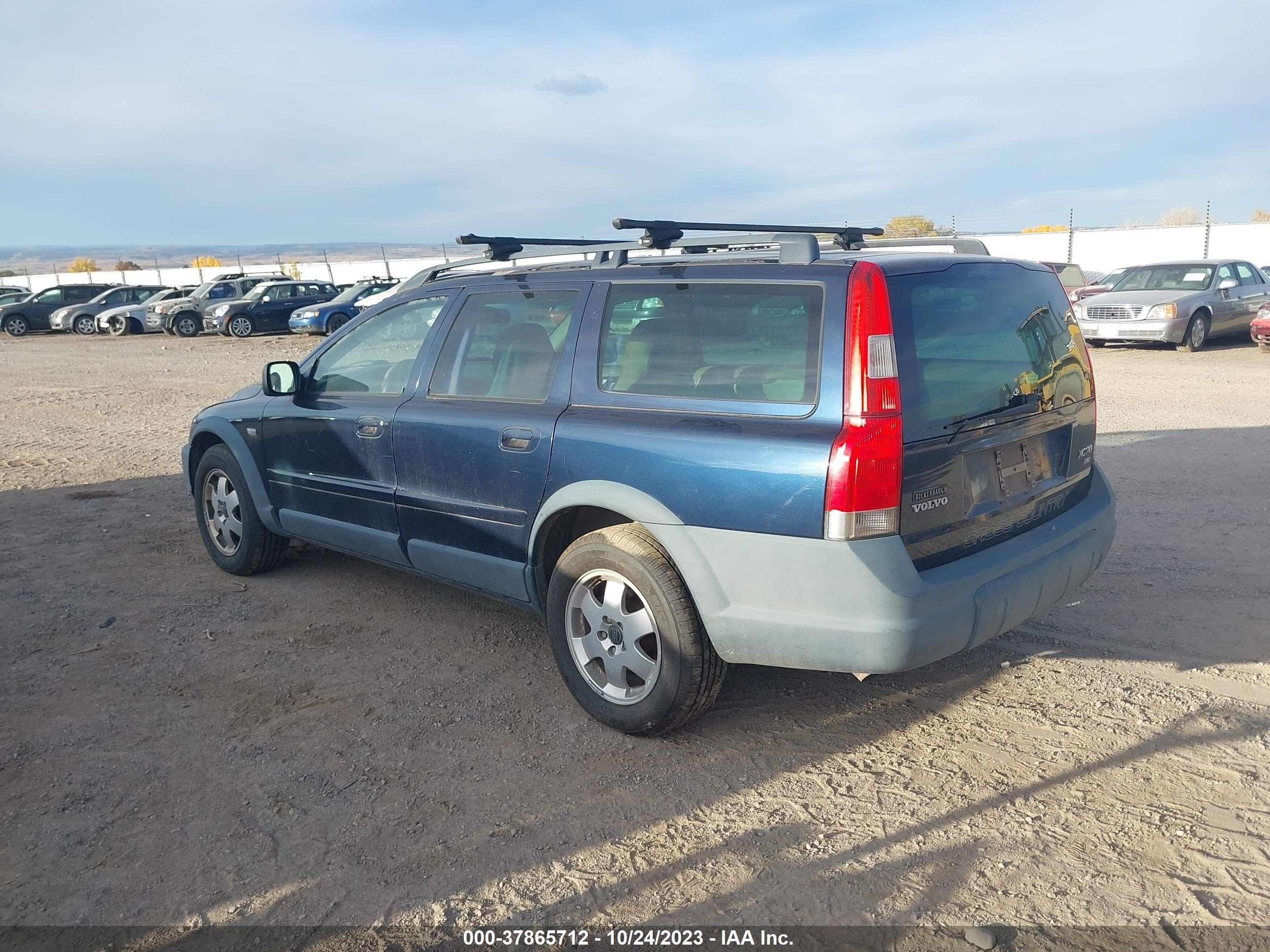 Photo 2 VIN: YV1SZ59H231104275 - VOLVO V70 