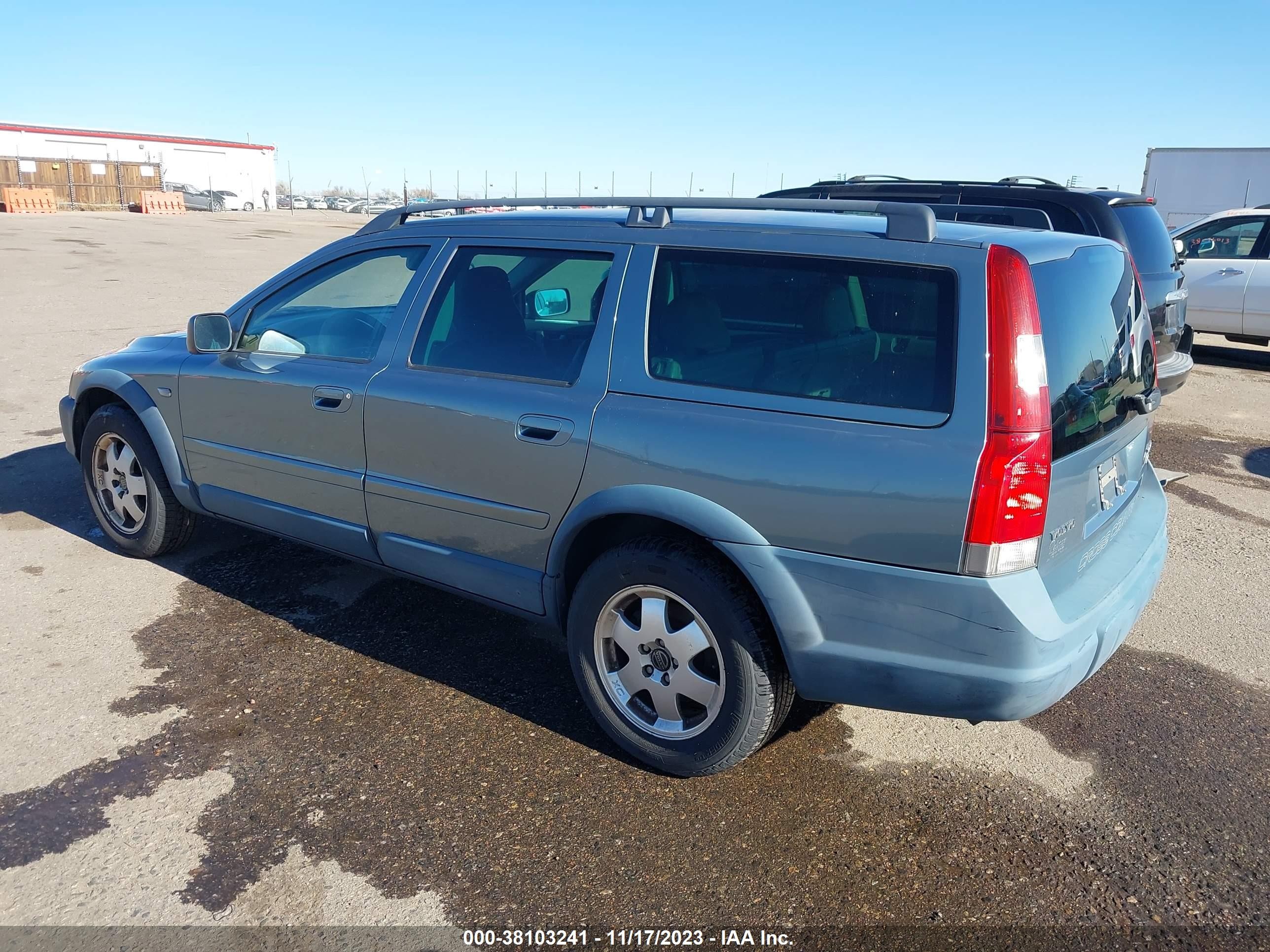 Photo 2 VIN: YV1SZ59H531111916 - VOLVO V70 