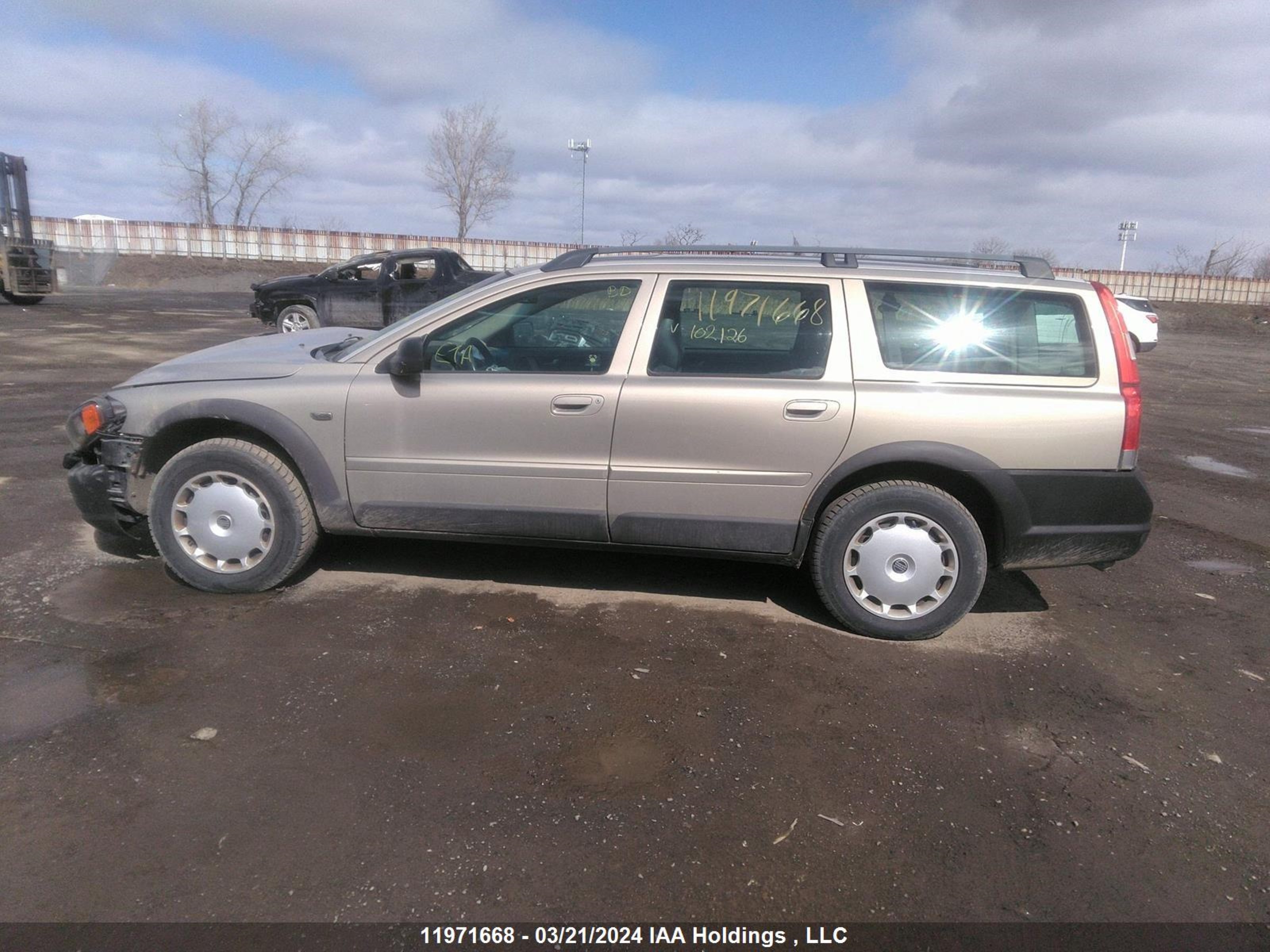 Photo 14 VIN: YV1SZ59H831102126 - VOLVO XC70 