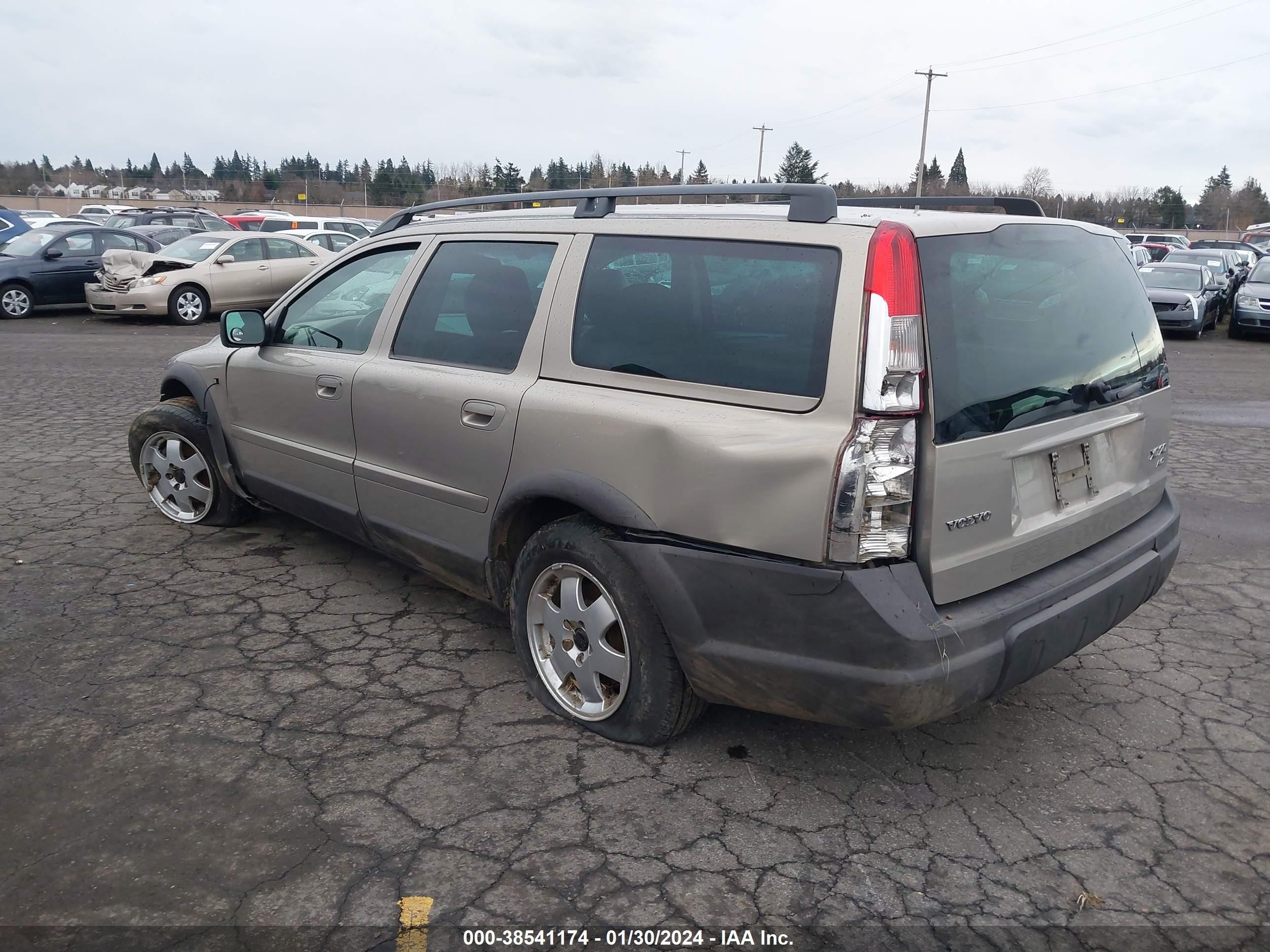 Photo 2 VIN: YV1SZ59H941129501 - VOLVO V70 