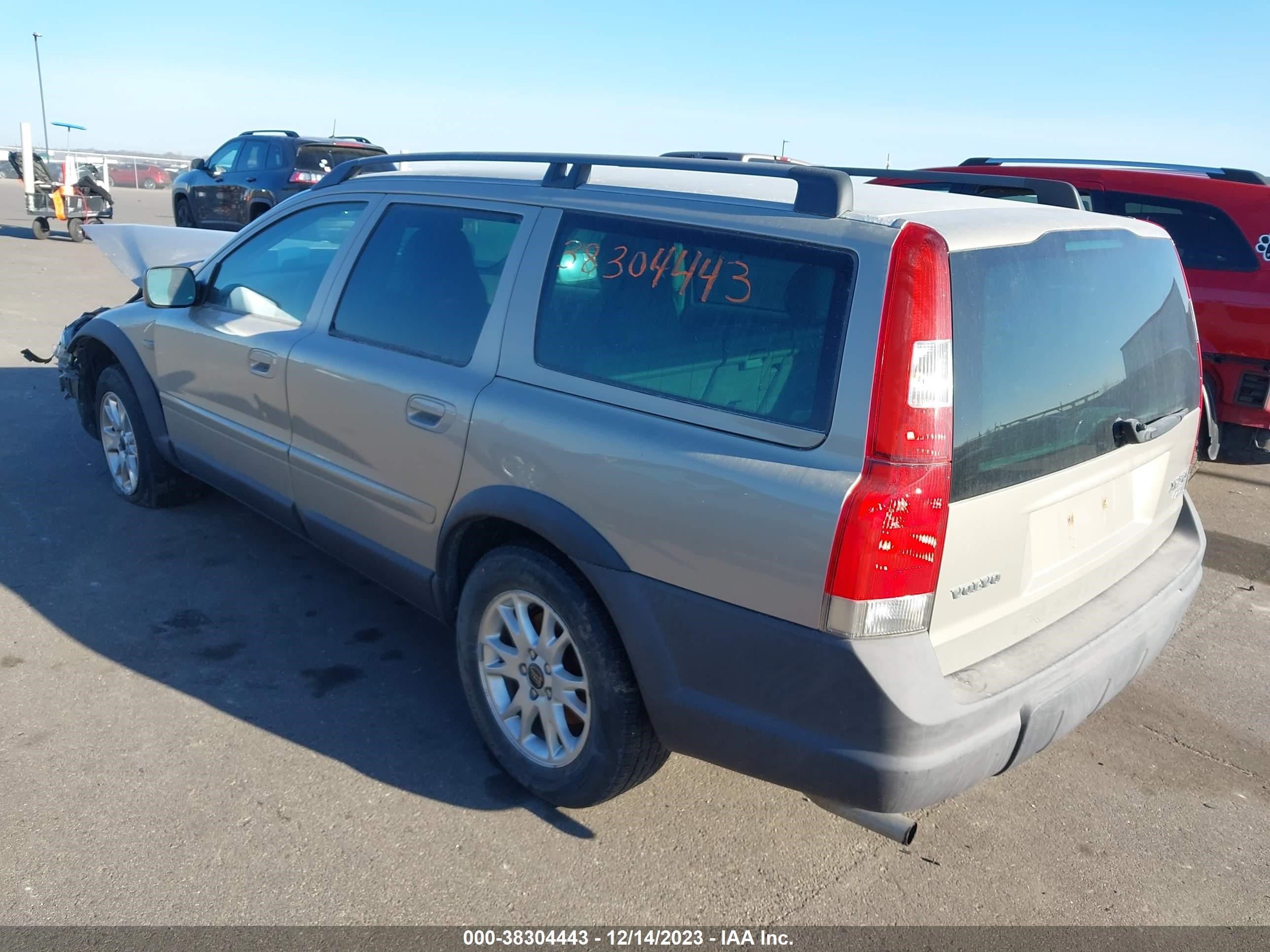 Photo 2 VIN: YV1SZ59H941132513 - VOLVO XC70 