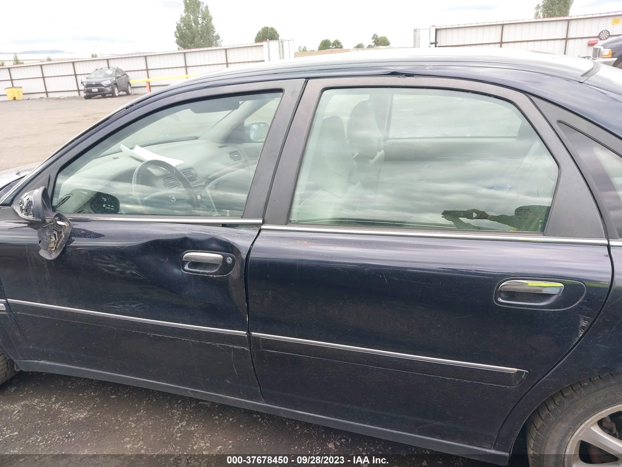 Photo 13 VIN: YV1TH592651402382 - VOLVO S80 