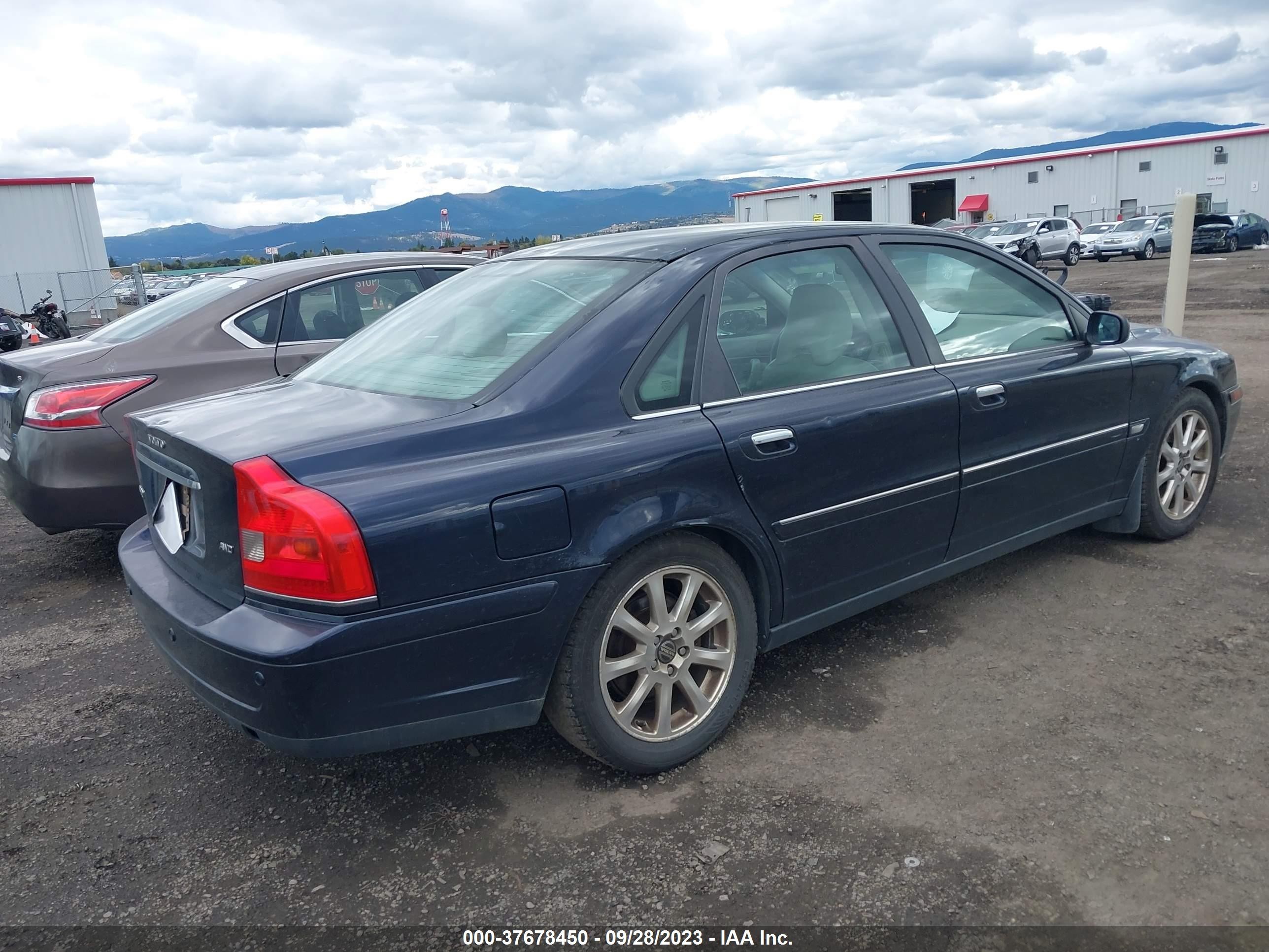 Photo 3 VIN: YV1TH592651402382 - VOLVO S80 