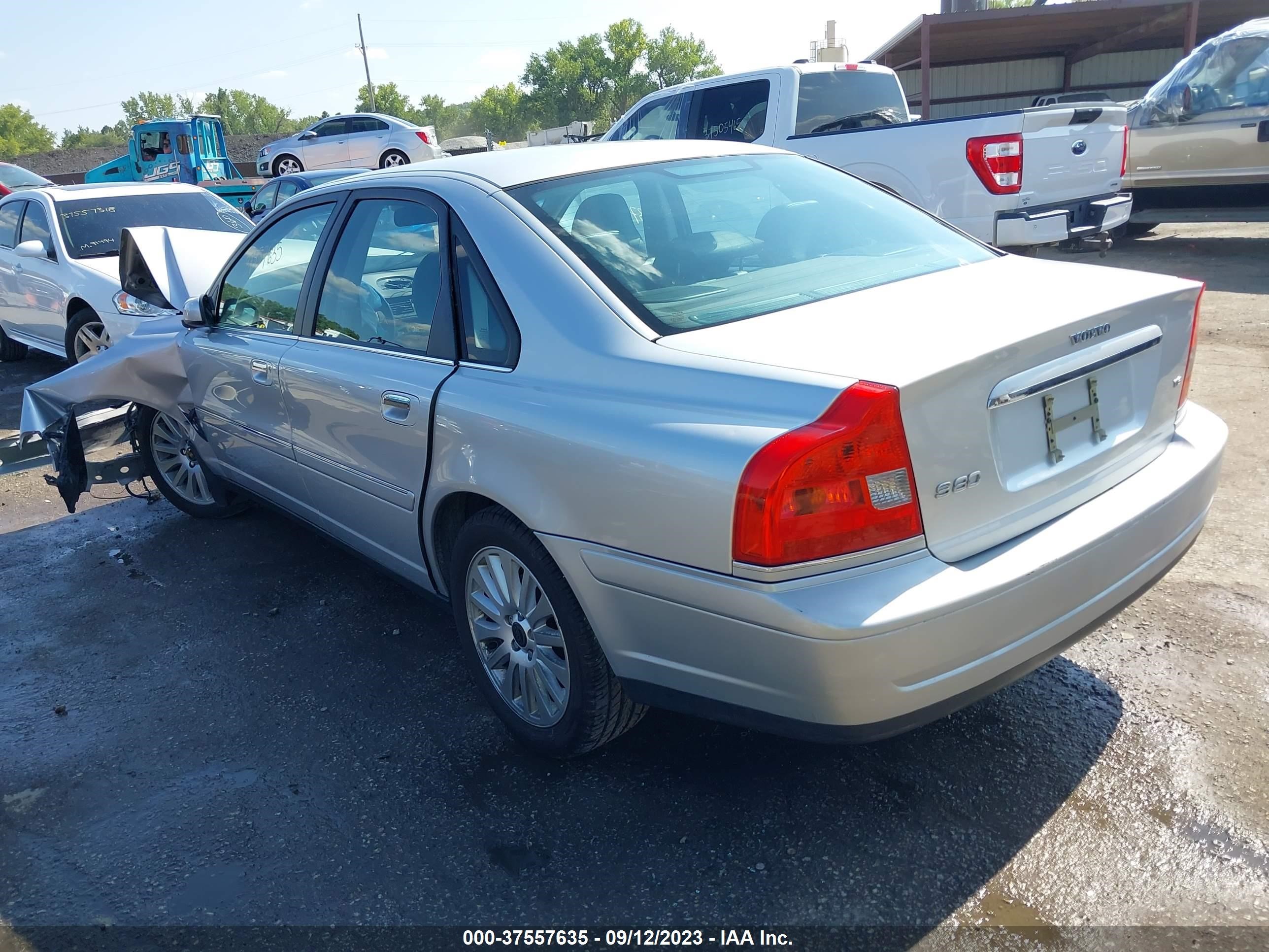 Photo 2 VIN: YV1TS91Z841374777 - VOLVO S80 