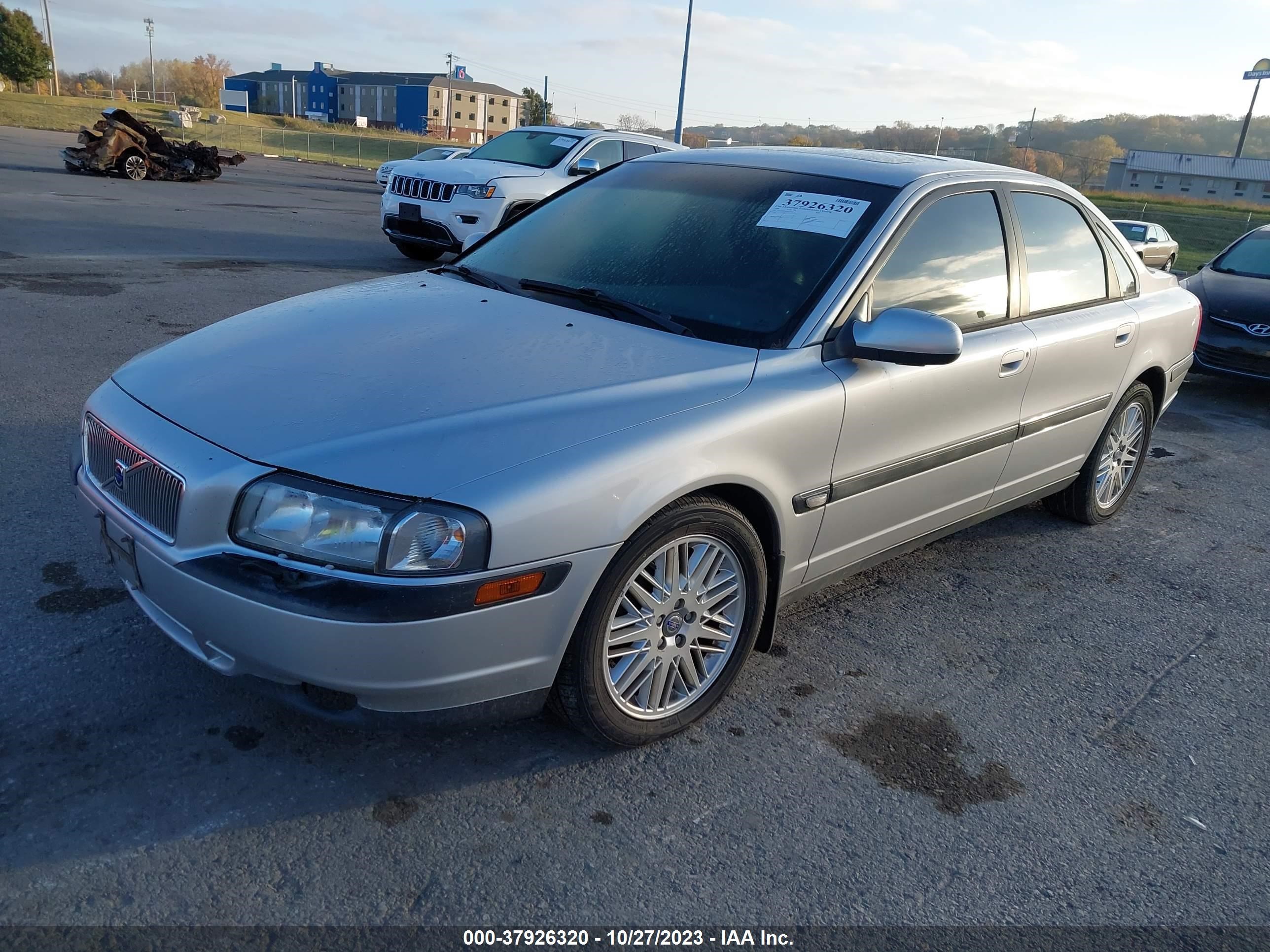 Photo 1 VIN: YV1TS97D5X1026001 - VOLVO S80 