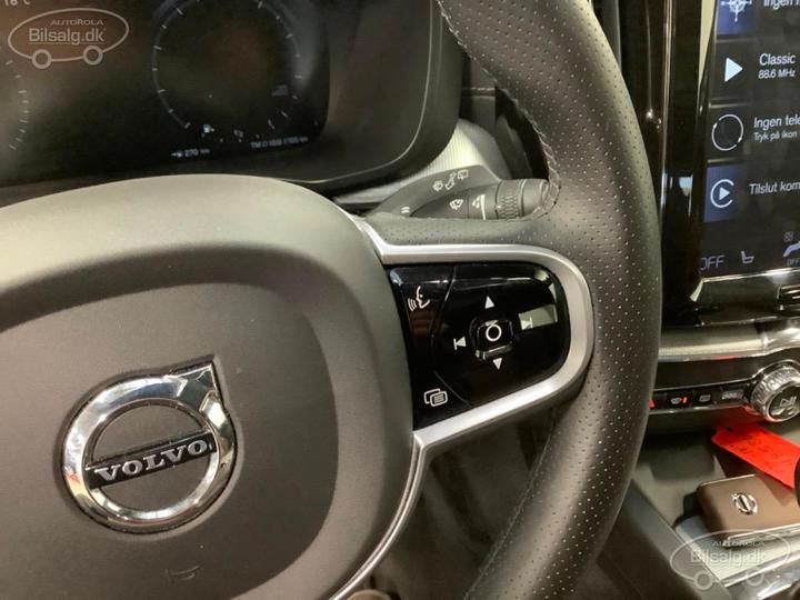 Photo 10 VIN: YV1UZA3UCK1366394 - VOLVO XC60 SUV 