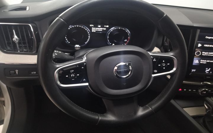 Photo 10 VIN: YV1UZA8UCJ1075859 - VOLVO XC60 