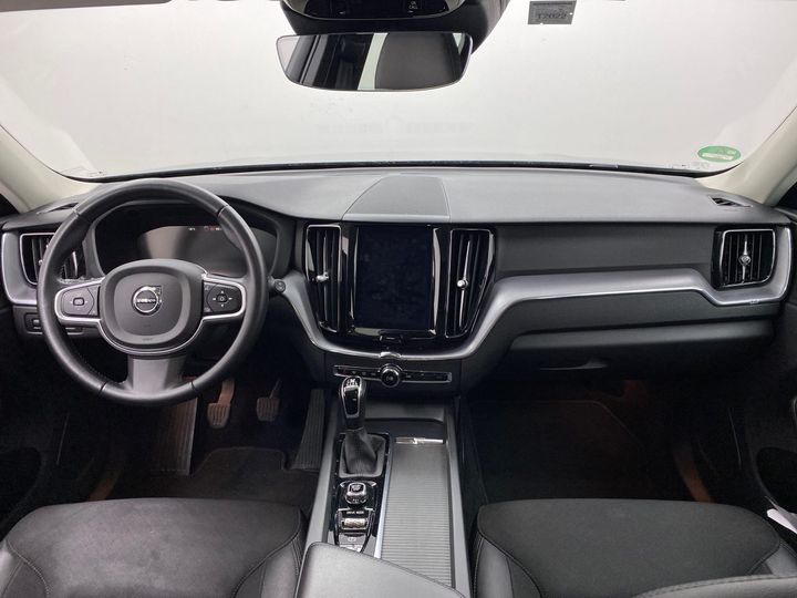 Photo 7 VIN: YV1UZA8V4L1484436 - VOLVO XC60 D4 AWD MOMENTUM 