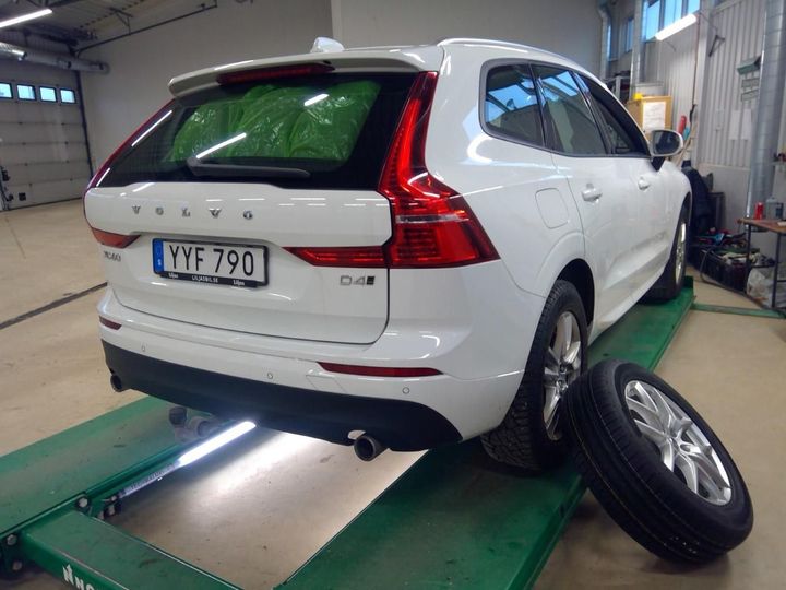 Photo 2 VIN: YV1UZA8VCK1313812 - VOLVO XC60 