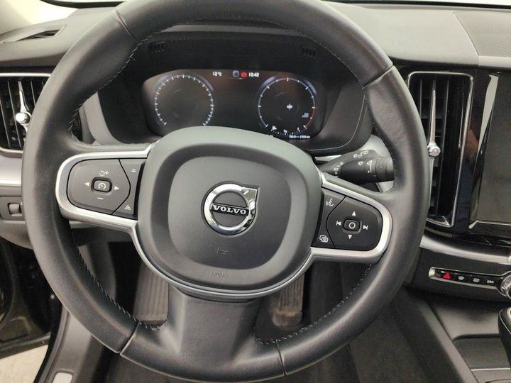 Photo 25 VIN: YV1UZARV1K1299587 - VOLVO XC60 '17 