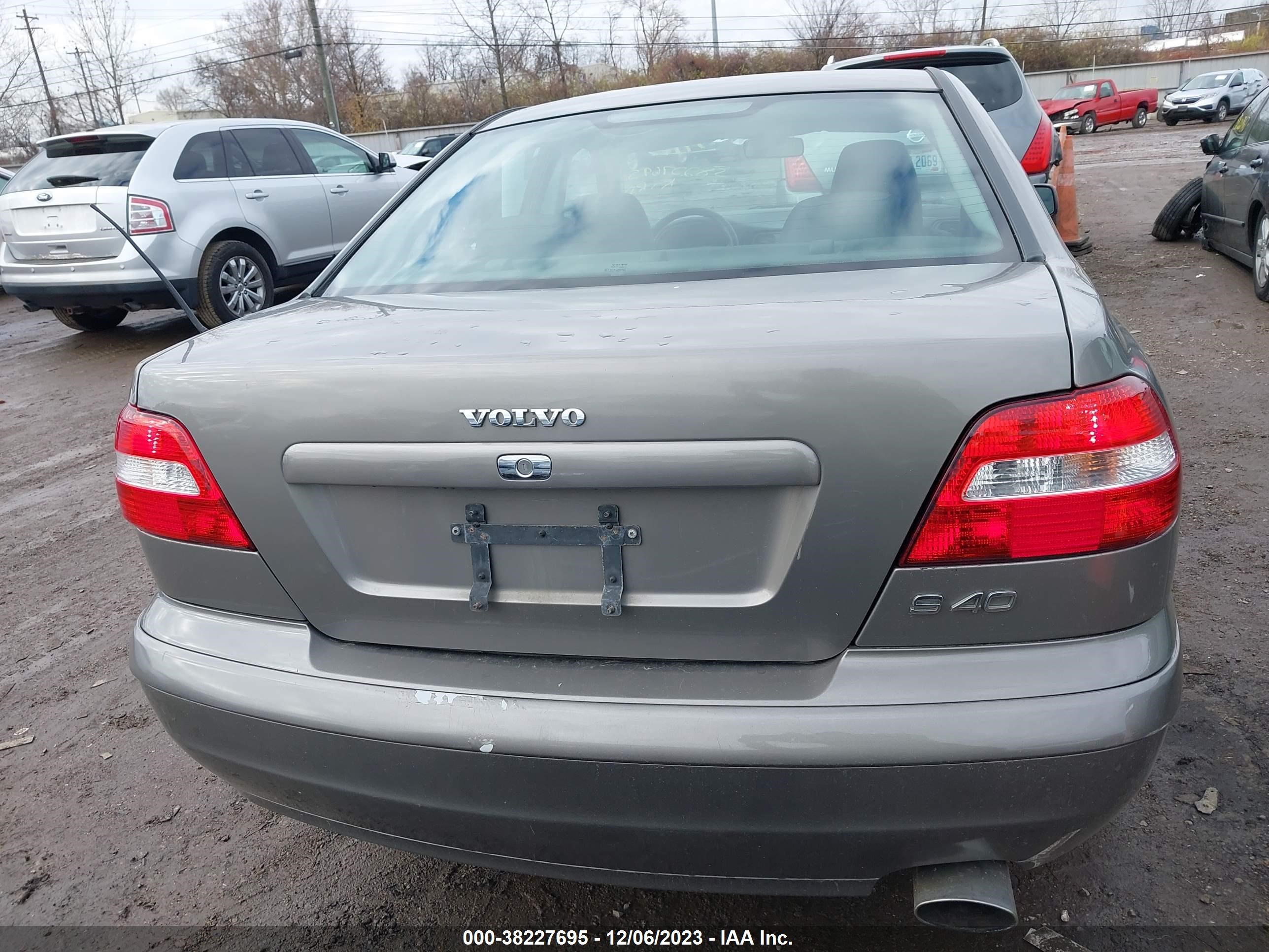 Photo 15 VIN: YV1VS275X4F047496 - VOLVO S40 