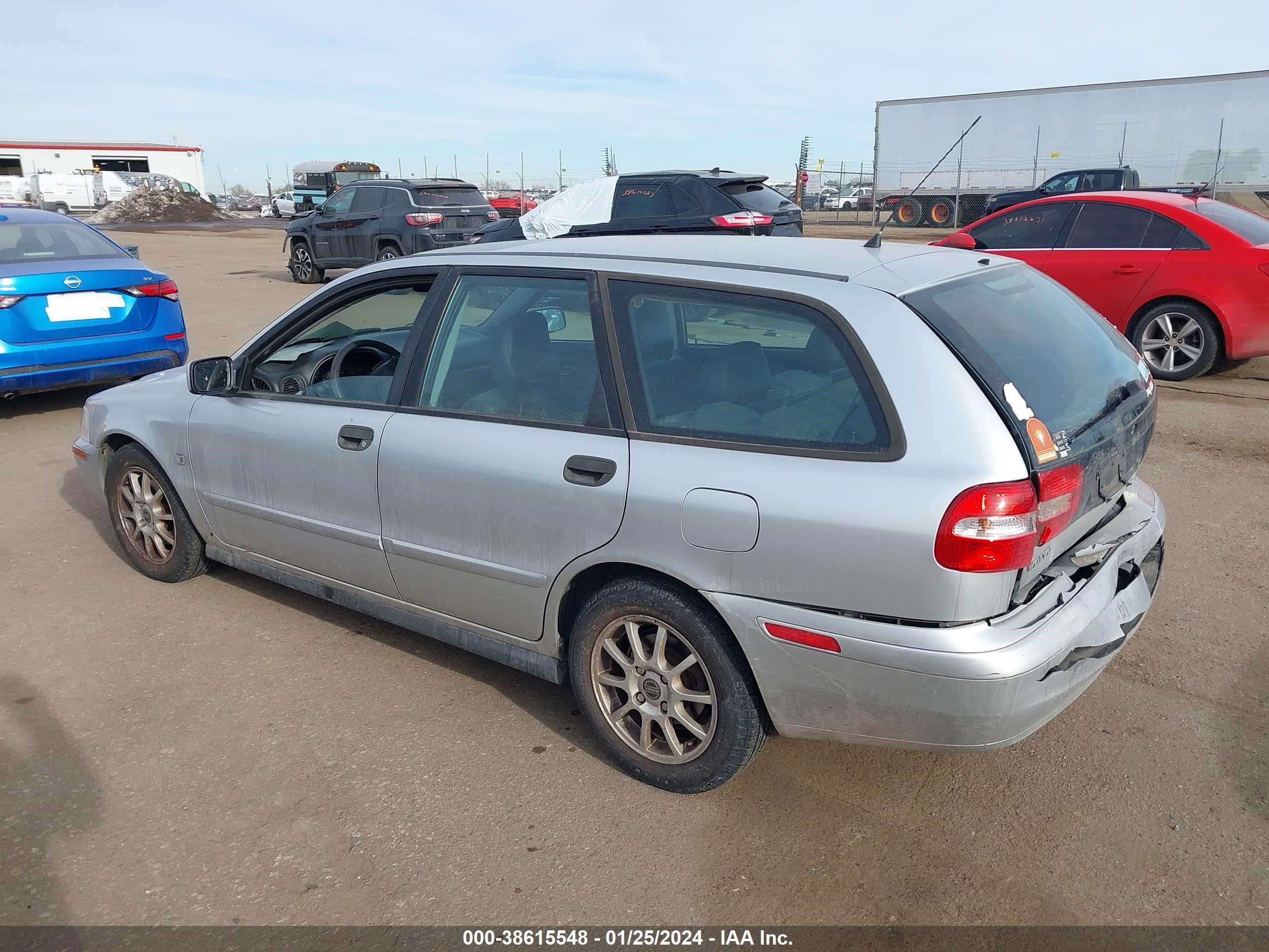 Photo 2 VIN: YV1VW27524F085759 - VOLVO V40 