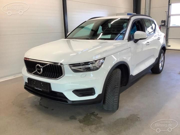 Photo 1 VIN: YV1XZ14B1K2133026 - VOLVO XC40 SUV 