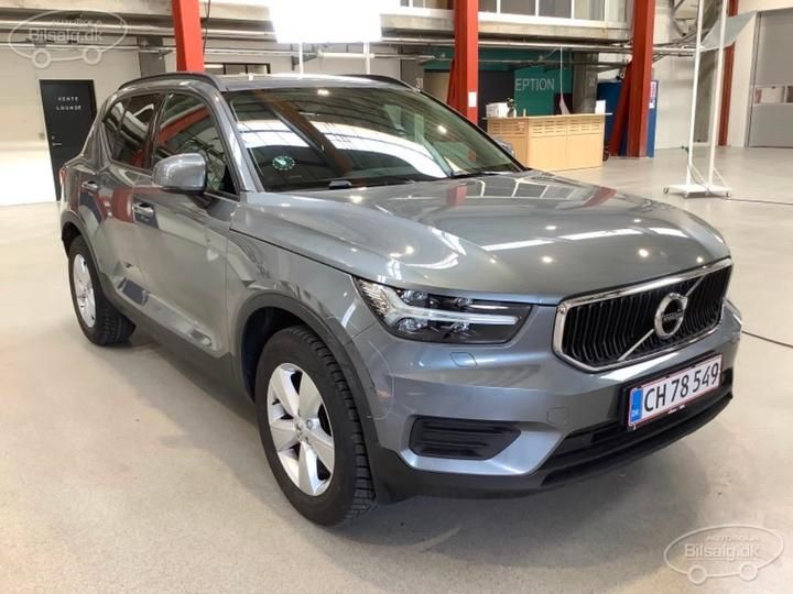 Photo 4 VIN: YV1XZ14B1K2137639 - VOLVO XC40 SUV 