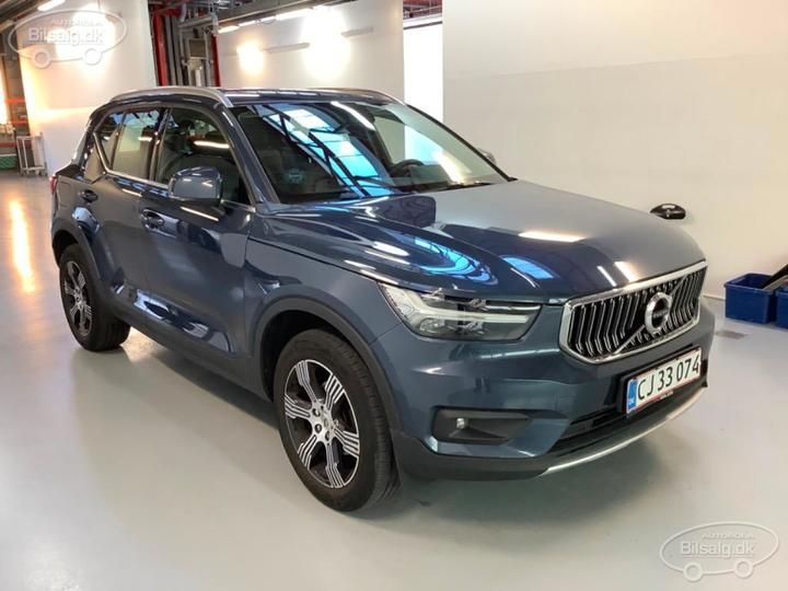 Photo 2 VIN: YV1XZ15VDL2205534 - VOLVO XC40 SUV 