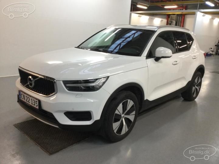 Photo 1 VIN: YV1XZ15VDL2257930 - VOLVO XC40 SUV 