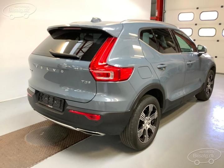 Photo 4 VIN: YV1XZ15VDL2331631 - VOLVO XC40 SUV 