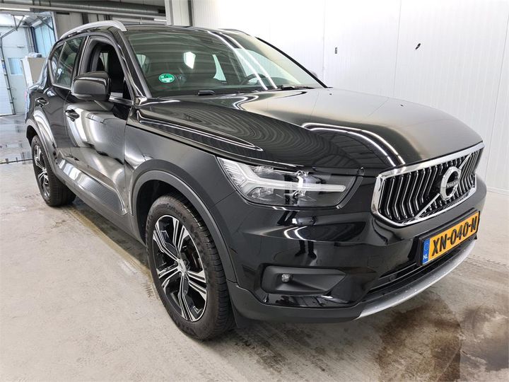 Photo 2 VIN: YV1XZ72B1K2124141 - VOLVO XC40 