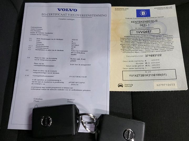 Photo 3 VIN: YV1XZ72B1K2136189 - VOLVO XC40 