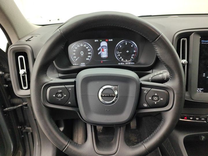 Photo 24 VIN: YV1XZ72B1K2138954 - VOLVO XC40 '17 