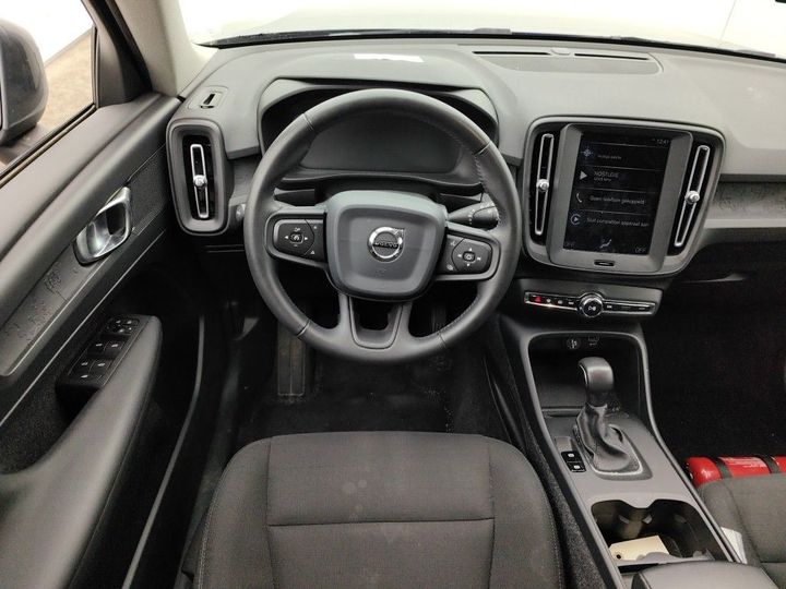 Photo 8 VIN: YV1XZ72B1K2138954 - VOLVO XC40 '17 