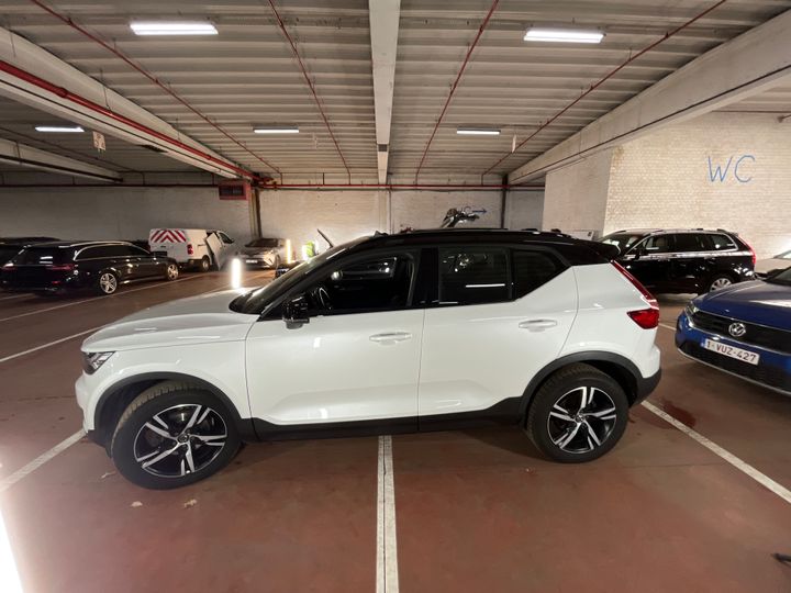 Photo 2 VIN: YV1XZ72BDK2092900 - VOLVO XC40 '17 