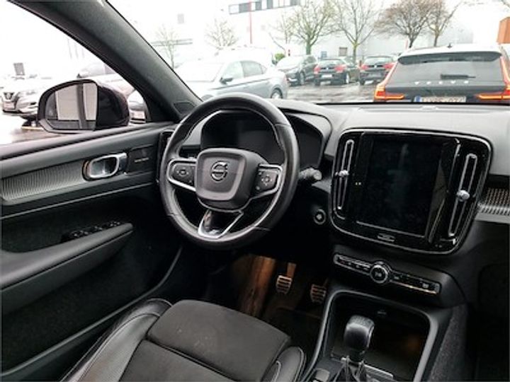 Photo 9 VIN: YV1XZ72V1K2092975 - VOLVO XC40 DIESEL 