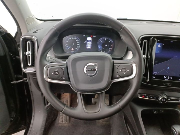 Photo 20 VIN: YV1XZ72V1L2227644 - VOLVO XC40 '17 