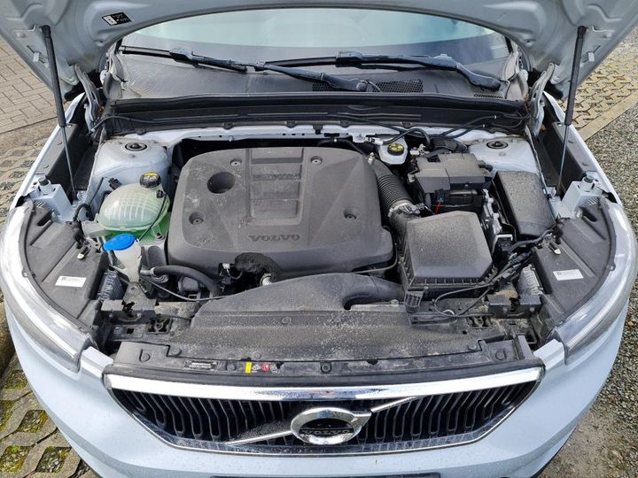 Photo 9 VIN: YV1XZ72V1L2268440 - VOLVO XC40 