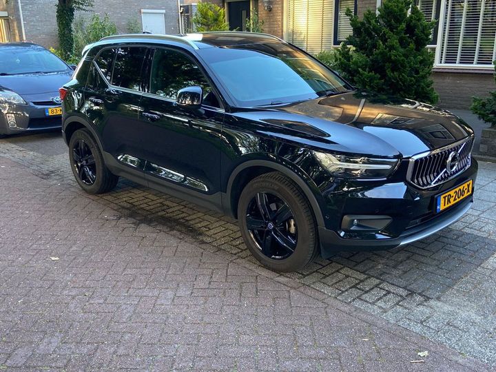 Photo 3 VIN: YV1XZ72VCK2064909 - VOLVO XC40 