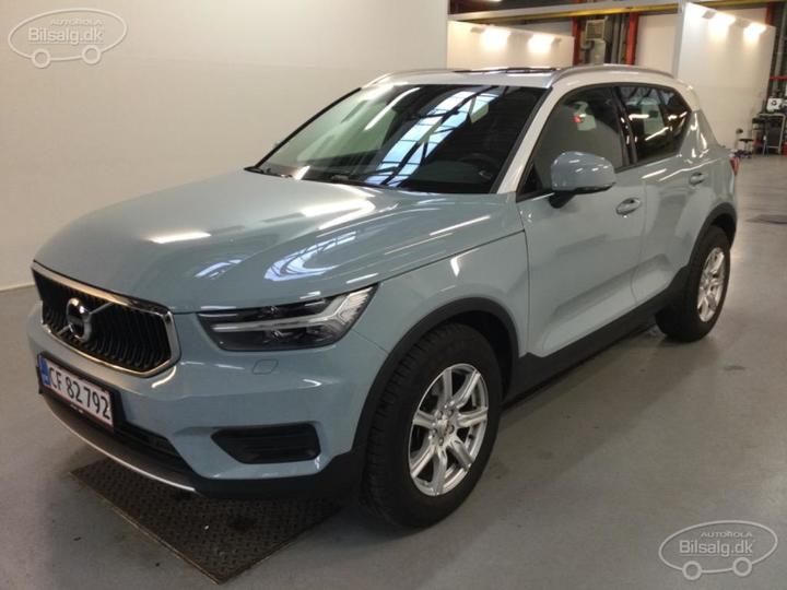 Photo 1 VIN: YV1XZ72VDK2101092 - VOLVO XC40 SUV 