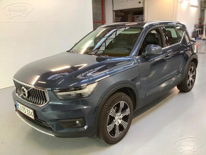 Photo 1 VIN: YV1XZ72VDL2174879 - VOLVO XC40 SUV 