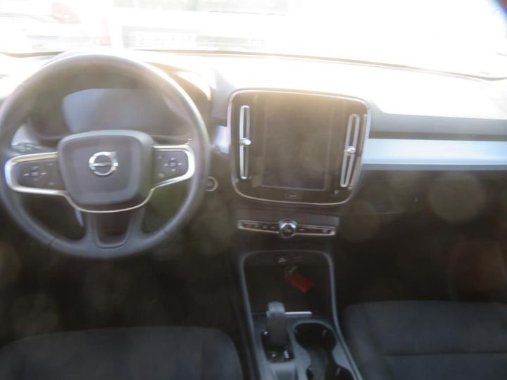 Photo 3 VIN: YV1XZ72VDL2222868 - VOLVO XC40 