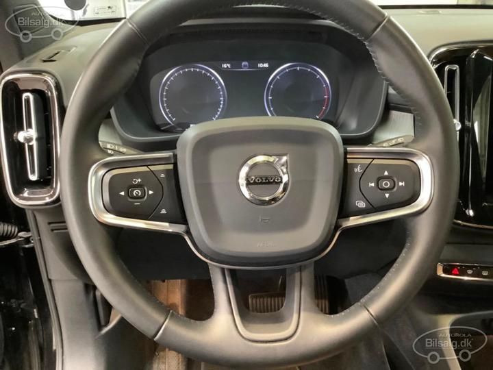 Photo 19 VIN: YV1XZ72VDL2228955 - VOLVO XC40 SUV 