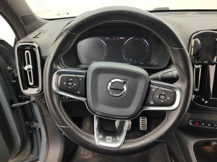 Photo 27 VIN: YV1XZ72VDL2248401 - VOLVO XC40 '17 