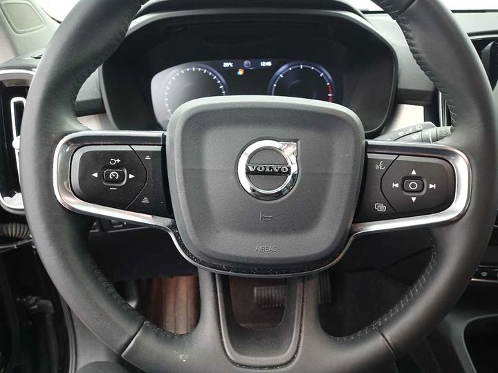 Photo 25 VIN: YV1XZ72VDL2250540 - VOLVO XC40 &#3917 